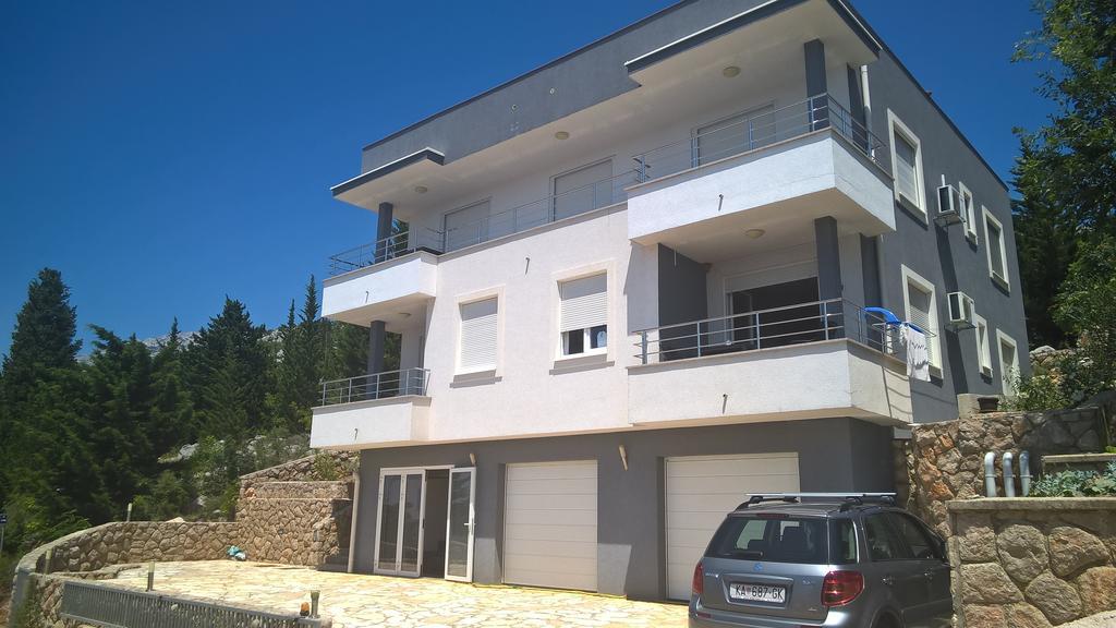 Inga'S Apartment Starigrad Paklenica Exterior photo